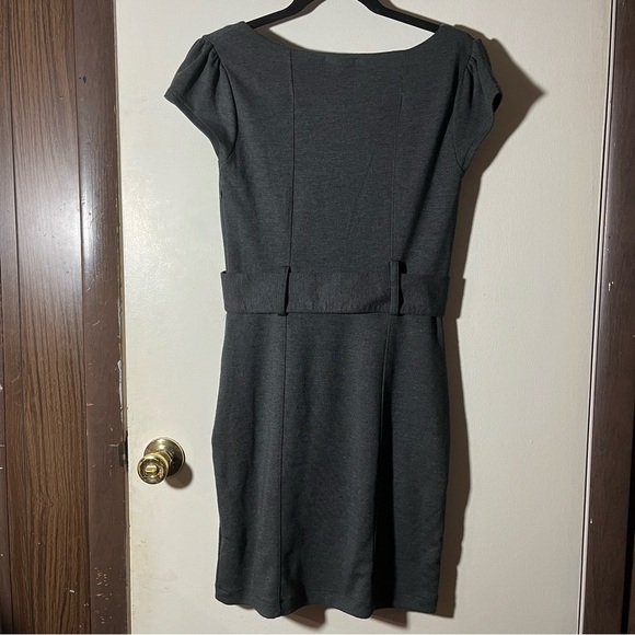 H&M Sheath Size 4 Pencil Dress Gray Knee Length High Neck Womens Belt Pockets - Picture 5 of 7